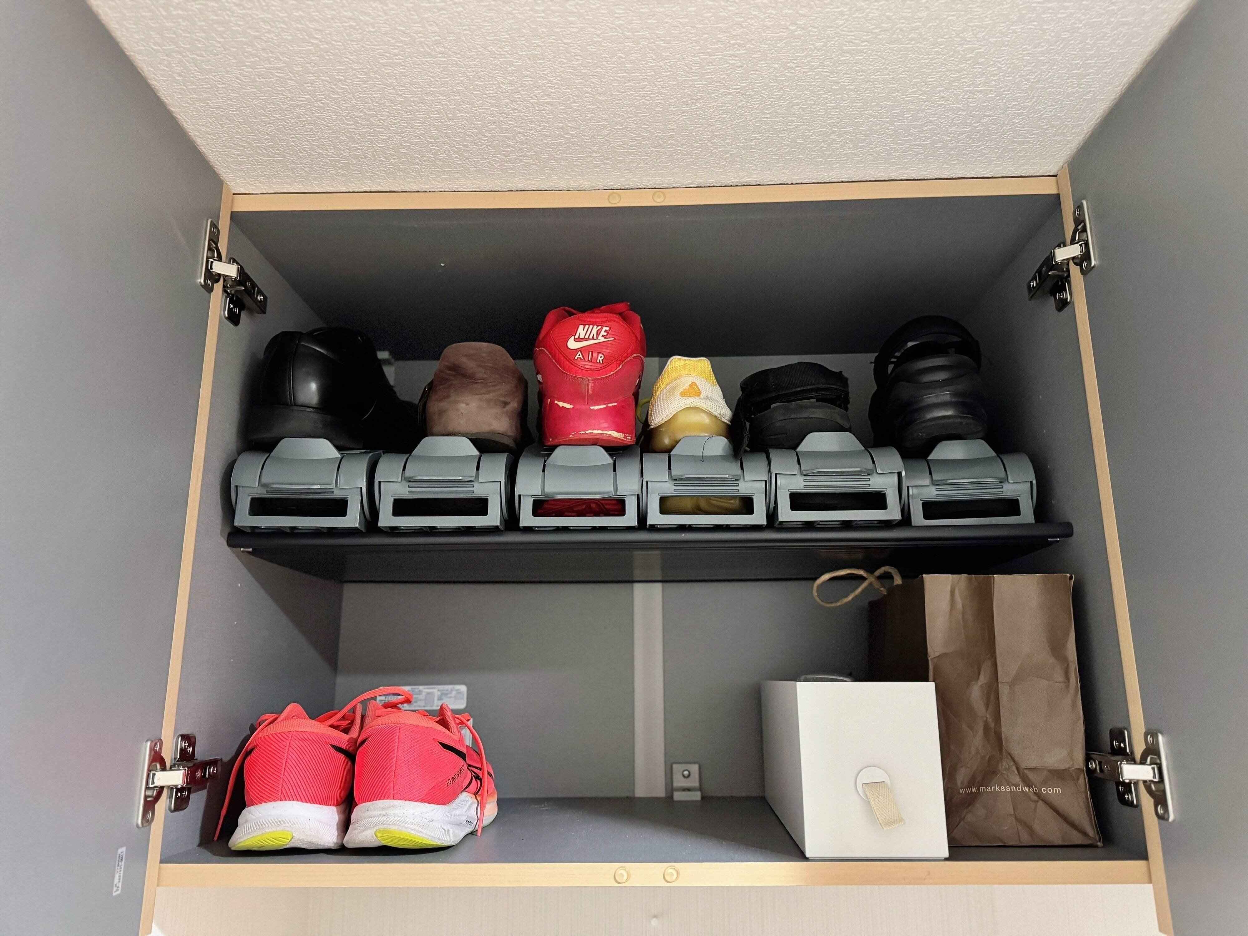 1．靴を買ったときの箱