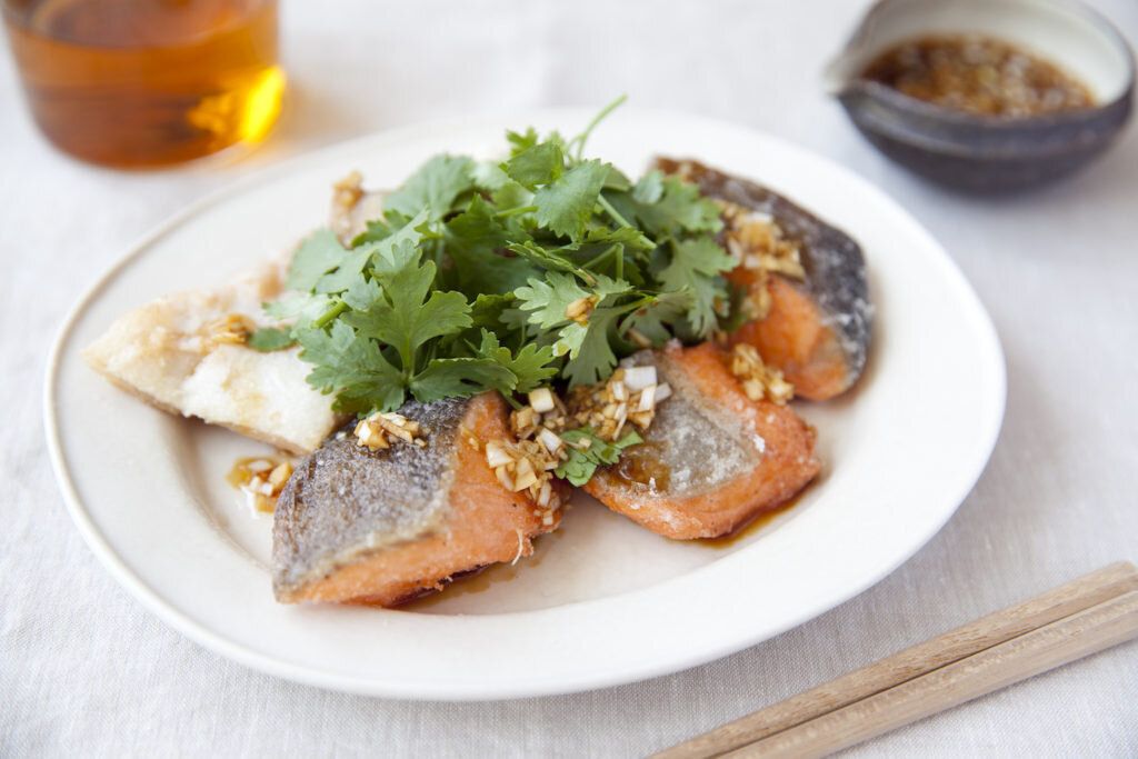 秋鮭のフライ 油淋鶏風たれ