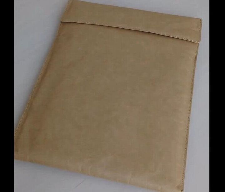 【無印良品】使うほどに味が出る!ジーンズラベルパソコンケース