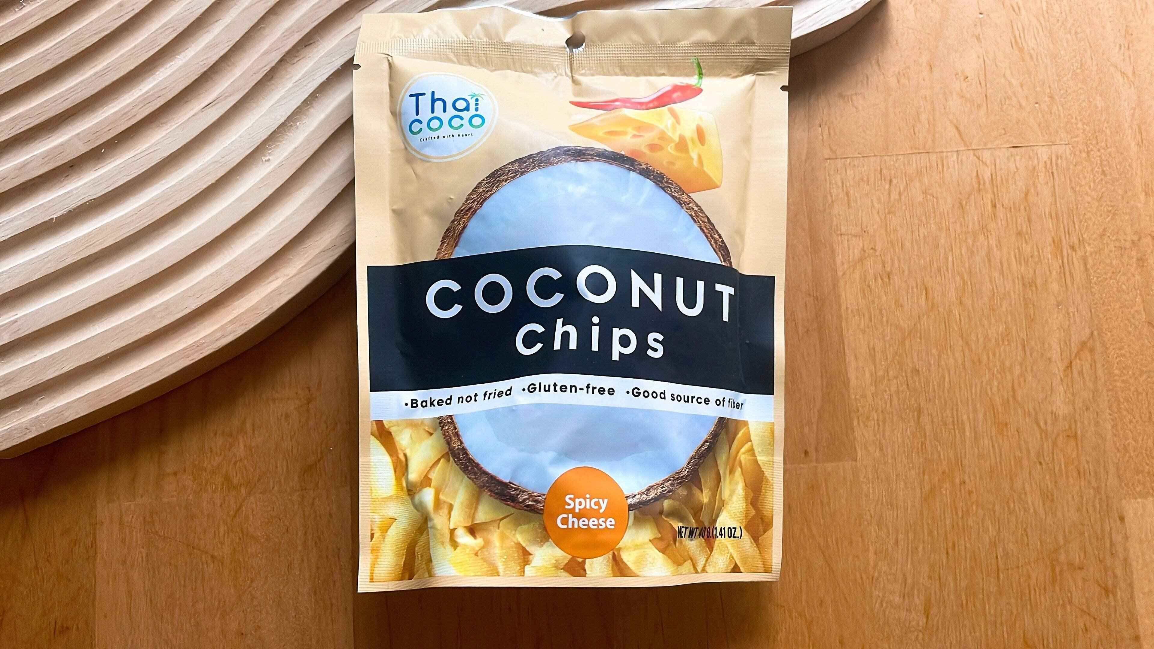 ココナッツチップス スパイシーチーズ