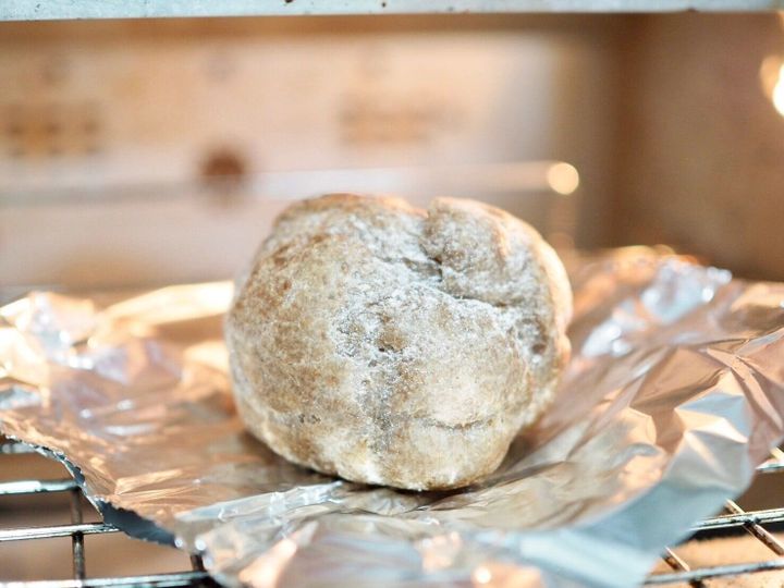 シャトレーゼ「ふっくらシューアイス ミルクチョコ」オーブンイン