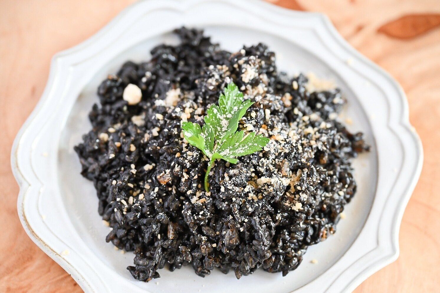 皿にのったいかすみリゾット