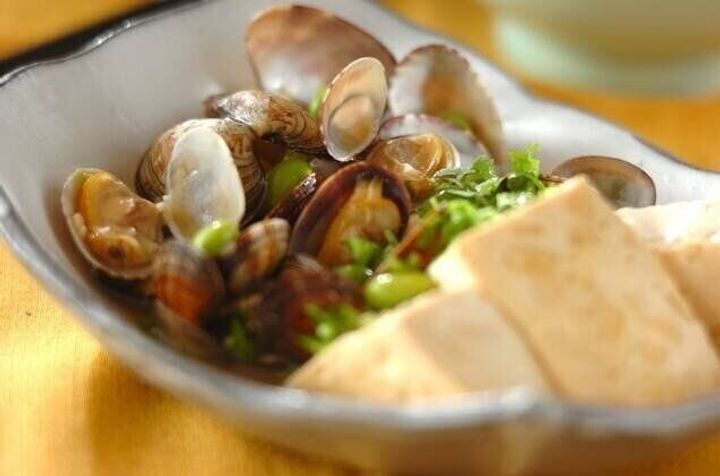 アサリと豆腐の蒸し煮