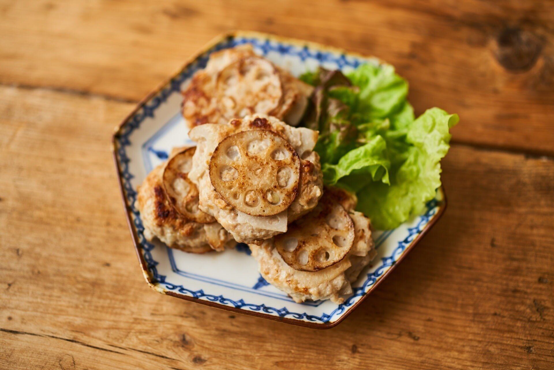 鶏肉を使ったれんこんつくね