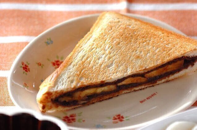 チョコバナナサンド