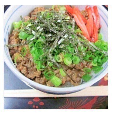 スタミナランチ☆　超簡単「肉そぼろ丼」