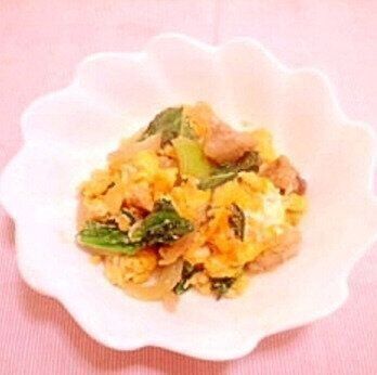 シチューリメイク♪小松菜の炒り卵炒め