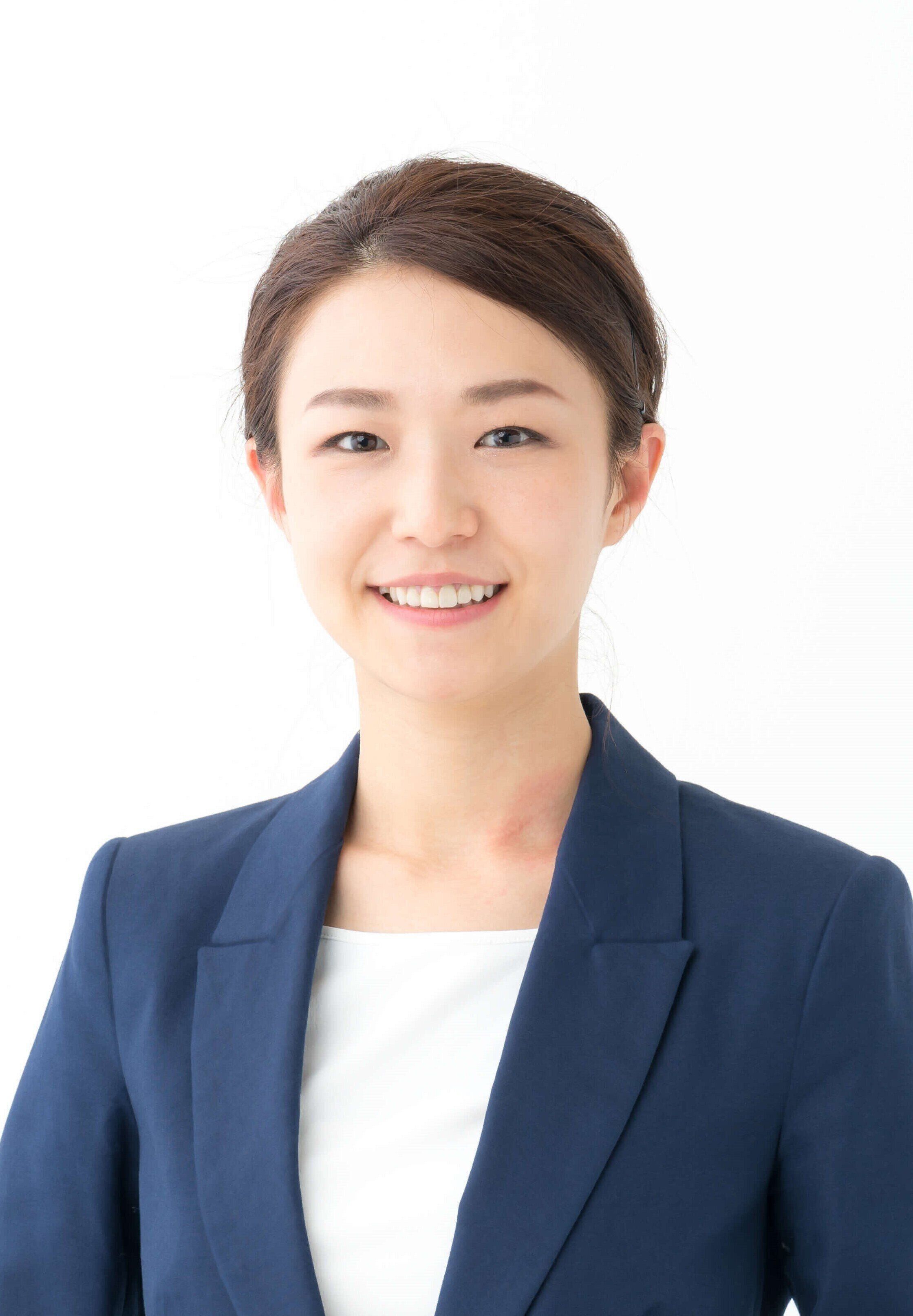 転職活動で内定を勝ち取る 面接で女性におすすめの髪型 サンキュ