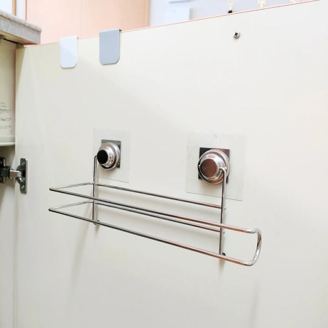 【セリア】マグネットが貼れない場所に使える優れもの