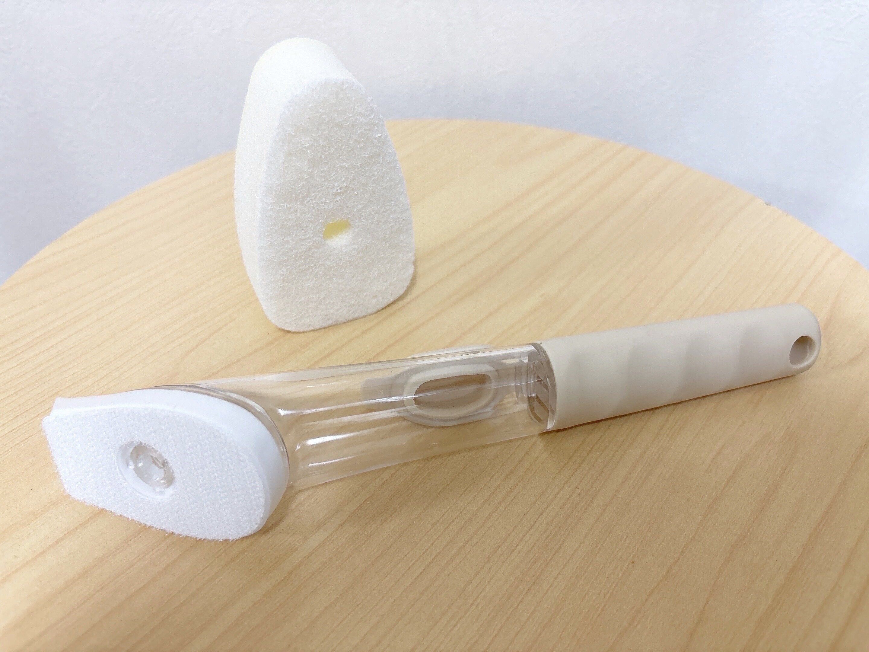 3COINS洗剤が出るキッチンスポンジ