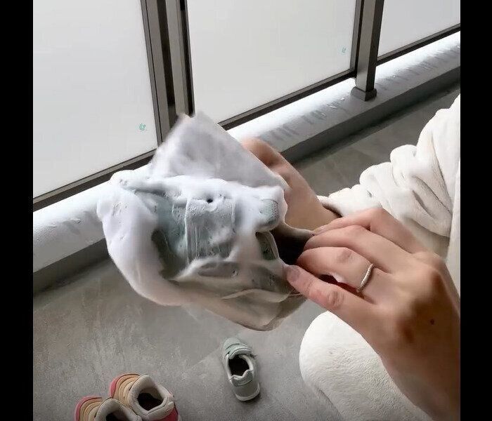 【無印良品】洗わず楽ちん！水のいらない靴用泡クリーナー