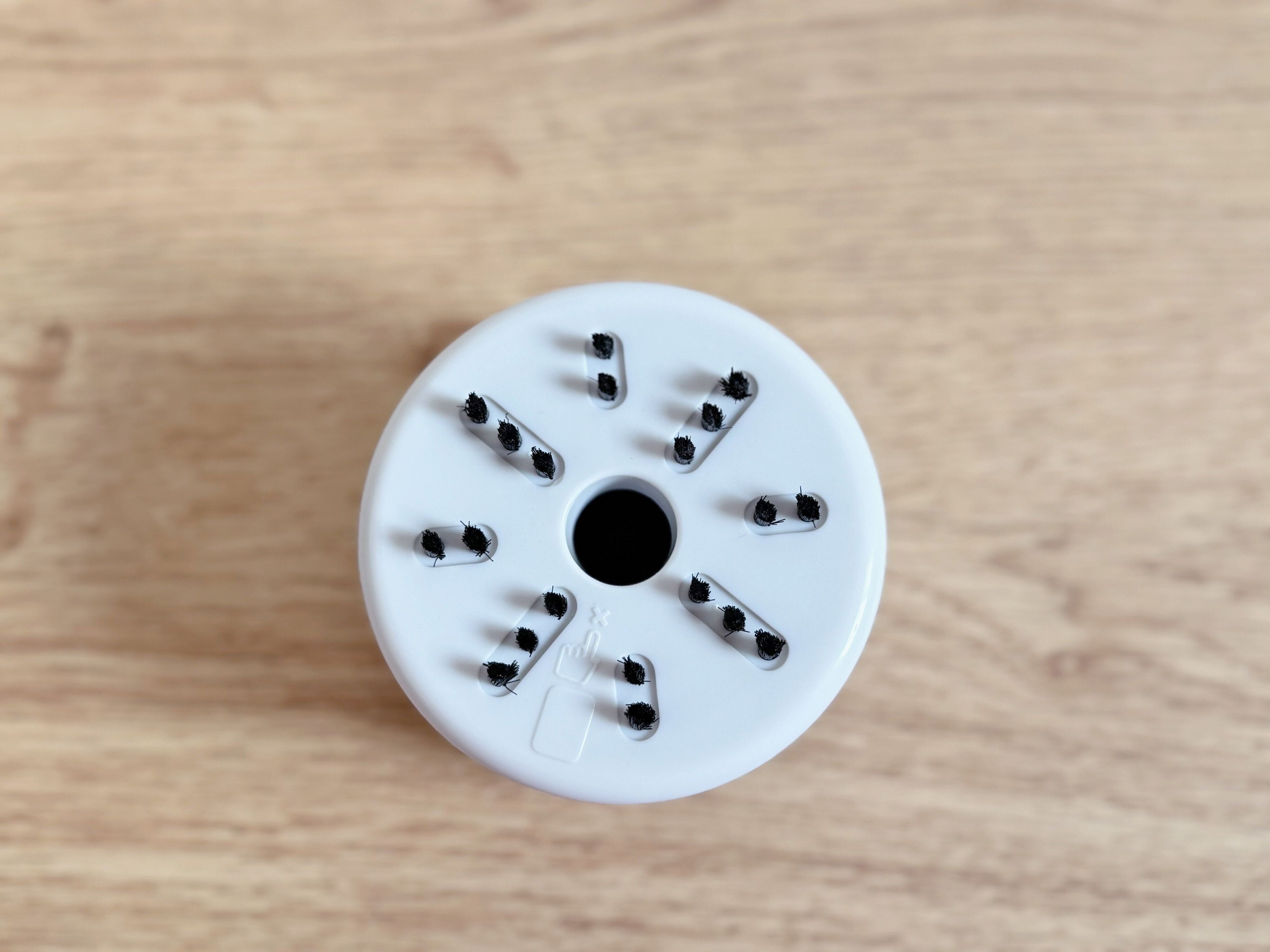 商品情報：「乾電池式卓上クリーナー」