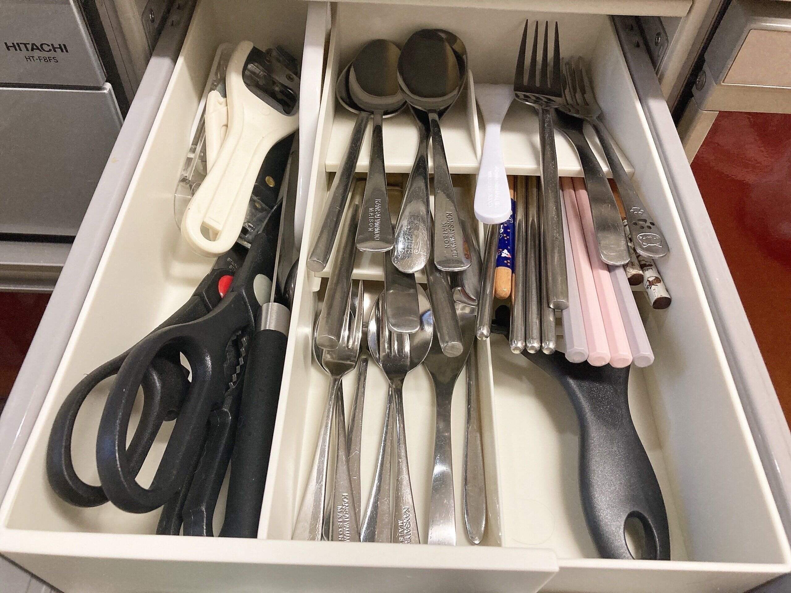 3coinsキッチングッズ