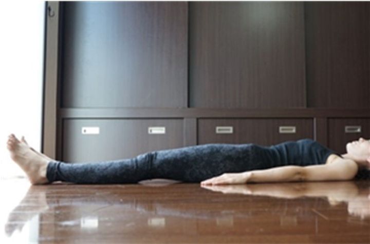 マスキングテープでウエスト 5cm 寝るだけでくびれる骨盤マジック サンキュ マスキングテープでウエスト 5cm 寝るだけでくびれる骨盤マジック サンキュ