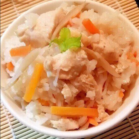 白滝入りで低糖質！めんつゆで！鶏ごぼう炊き込みご飯