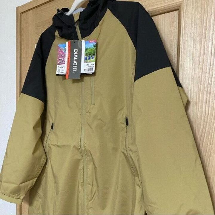 【ワークマン】オシャレに雨対策