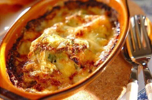 ネギとアボカドの簡単グラタン