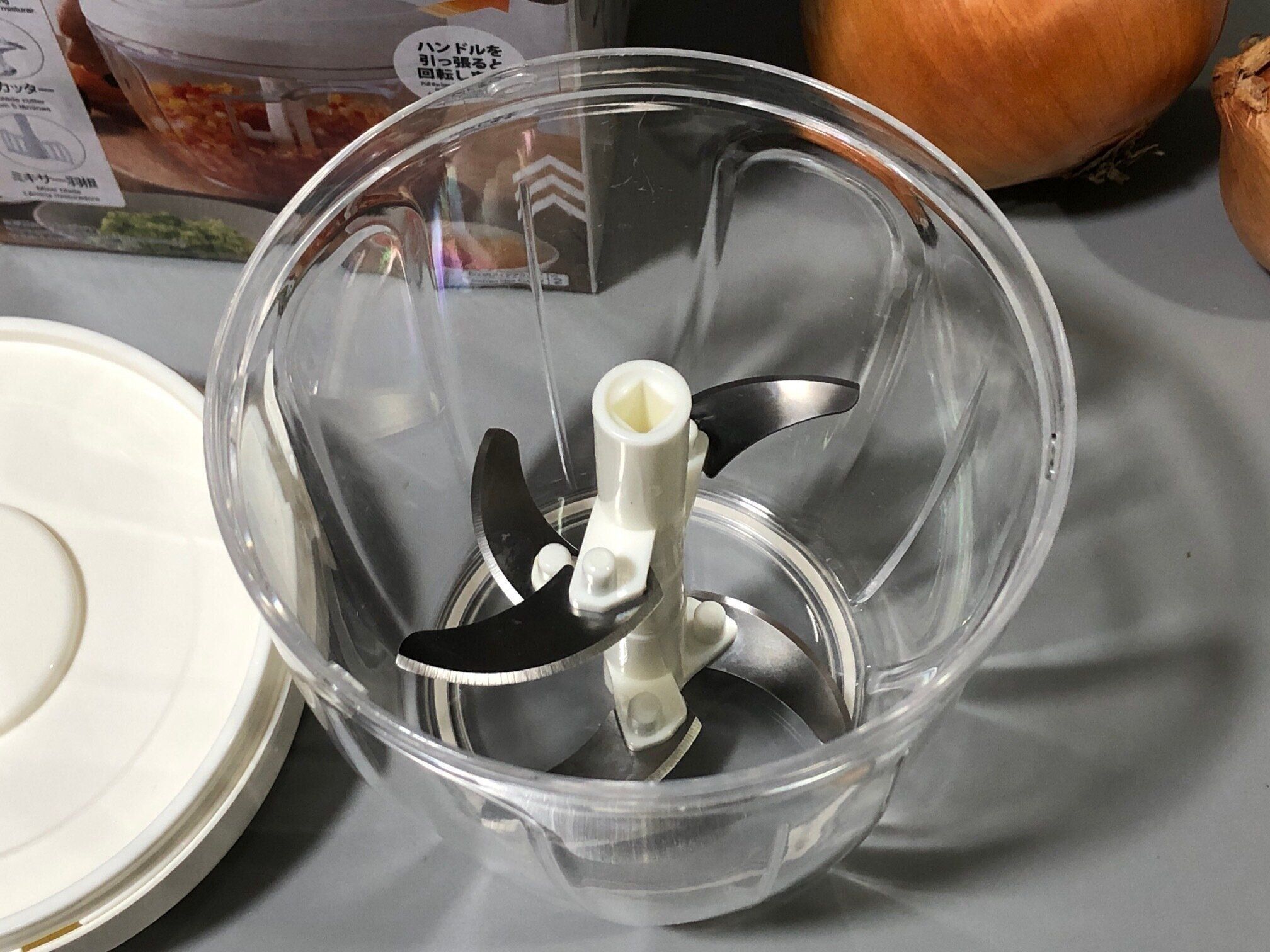 ダイソーハンドル野菜カッターの構造