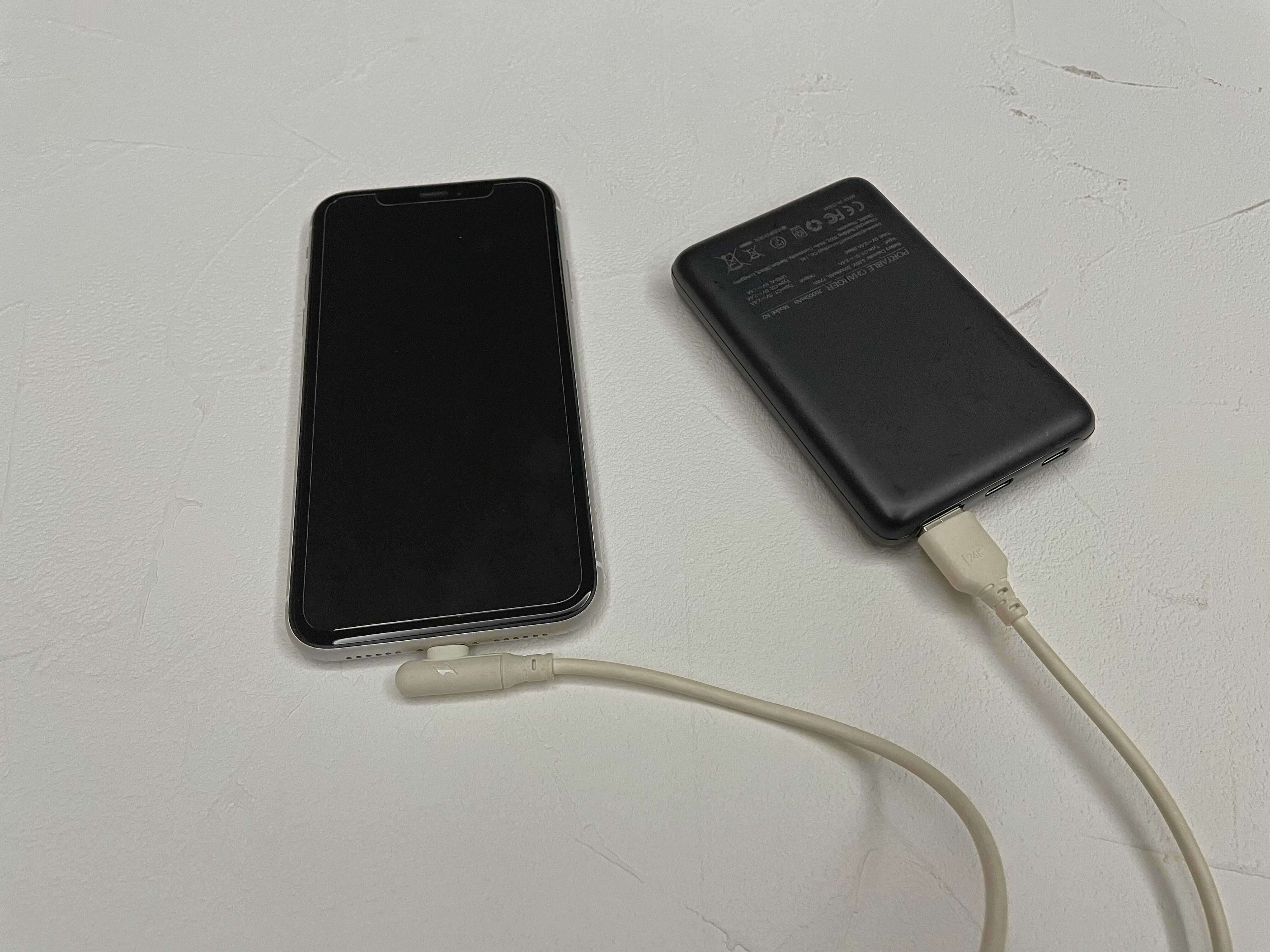 モバイルバッテリーの必需品