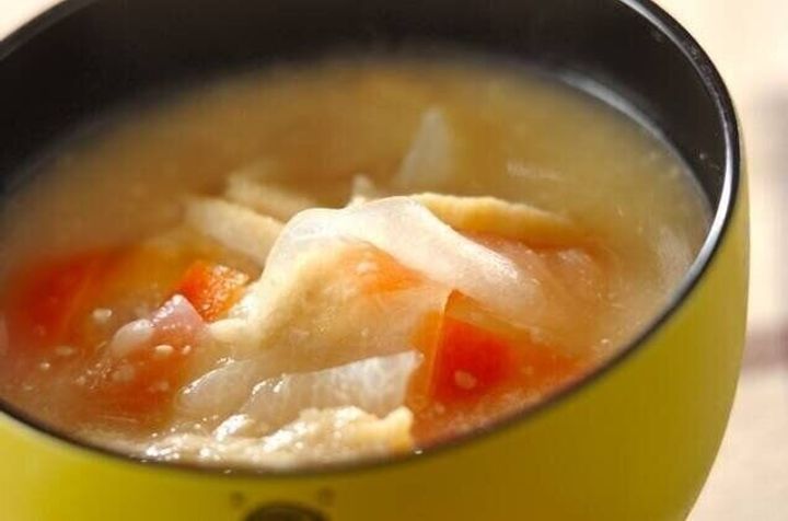 油揚げ入りひらひらみそ汁