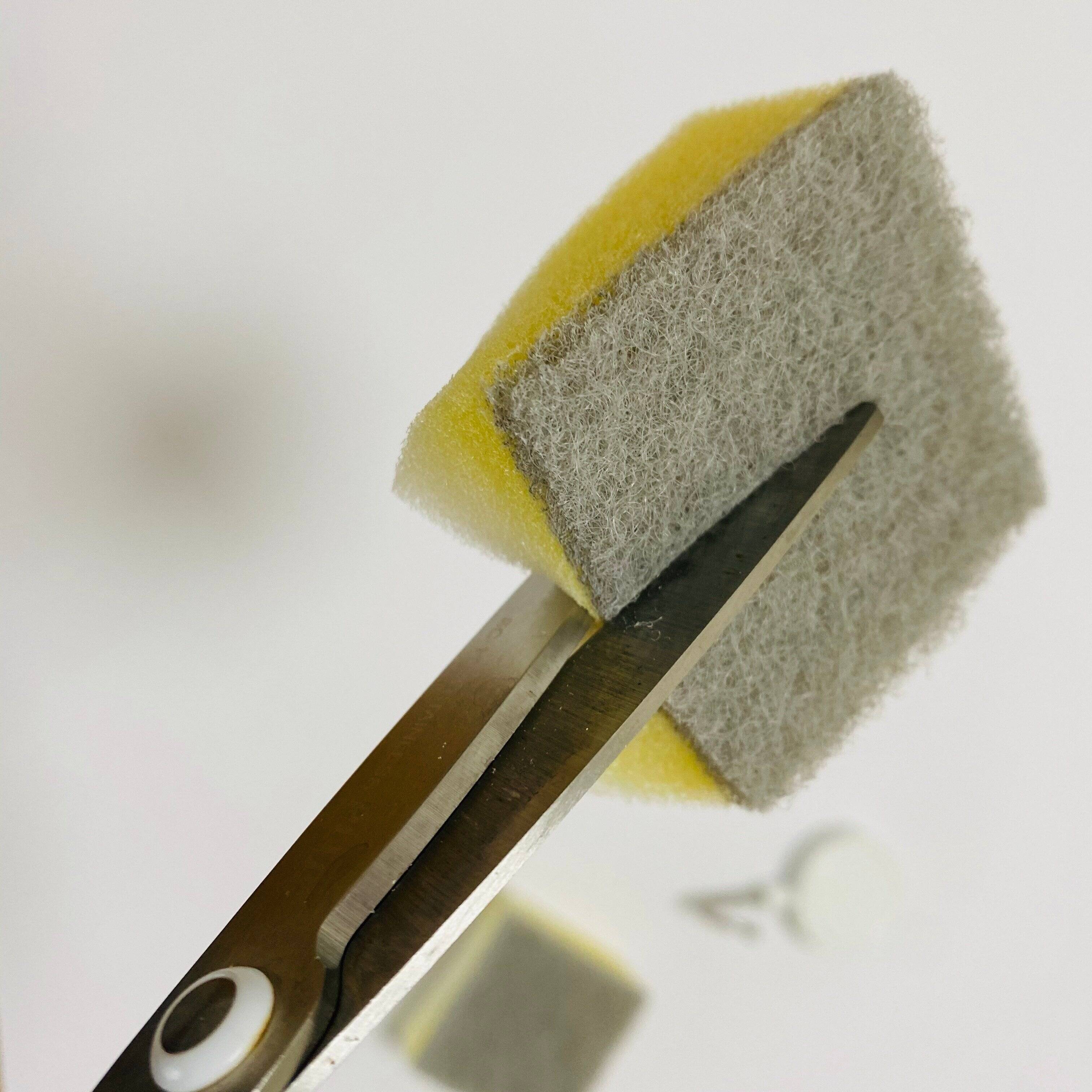 必要なサイズに切ります