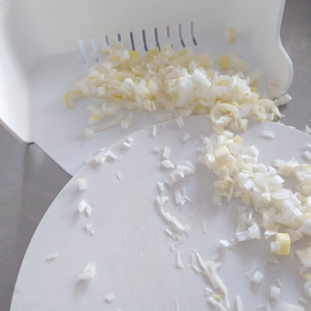 【セリア】2個買った！まな板キャッチャー