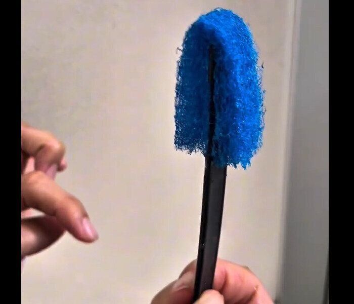 【ダイソー】軽くこするだけ！かびとりスティック