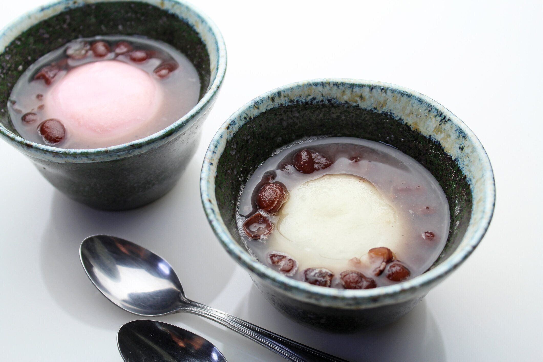 管理栄養士監修 賞味期限切れの ぜんざい はいつまで大丈夫 傷んだときの特徴を解説 サンキュ