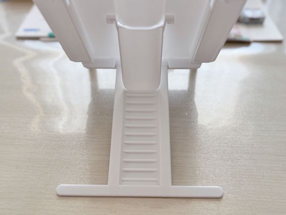 ポイント1.角度が14段階調整可能