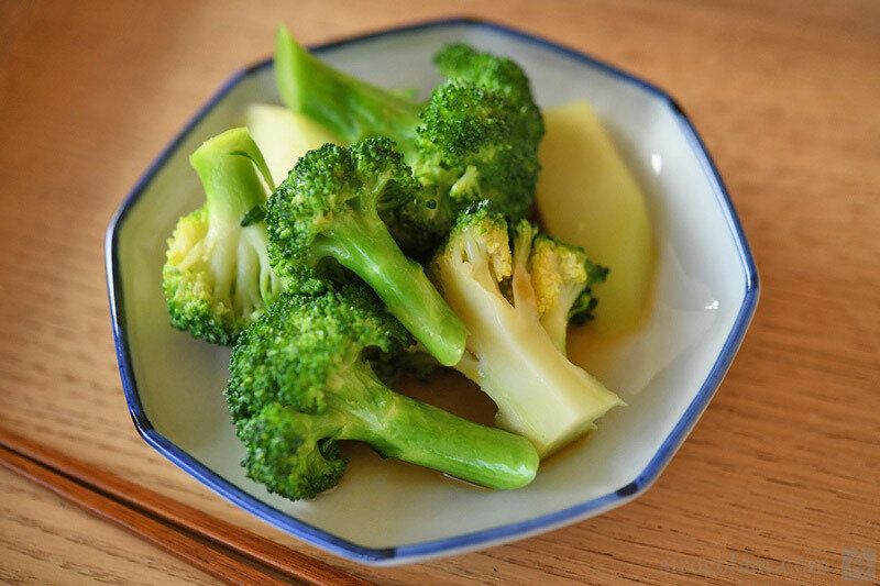 ブロッコリーの辛子しょうゆ和え