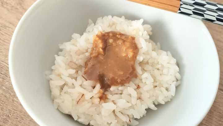 ごはんのおともにピッタリなにんにく牡蠣みそ