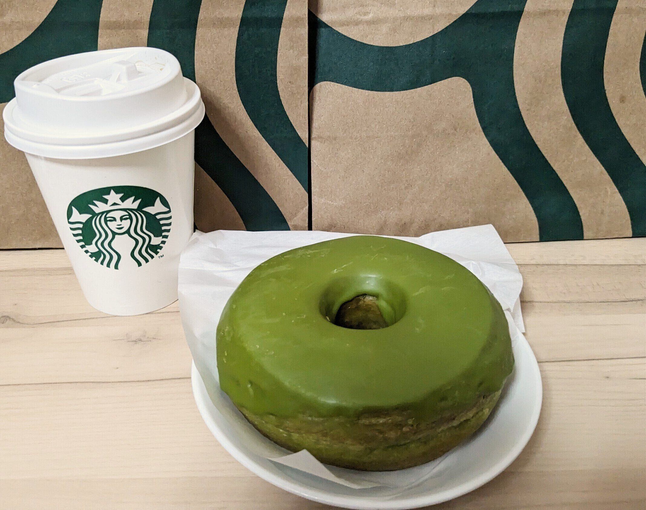 スターバックス　抹茶クリームドーナツ