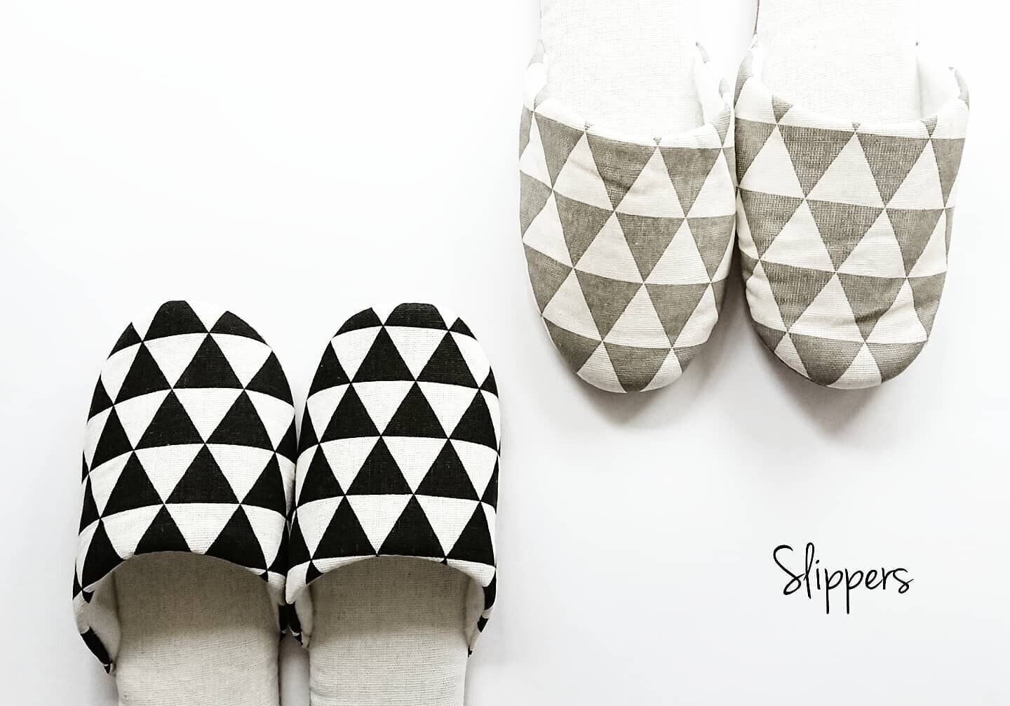 【キャンドゥ】お客さま用としても使える！モノトーンスリッパ