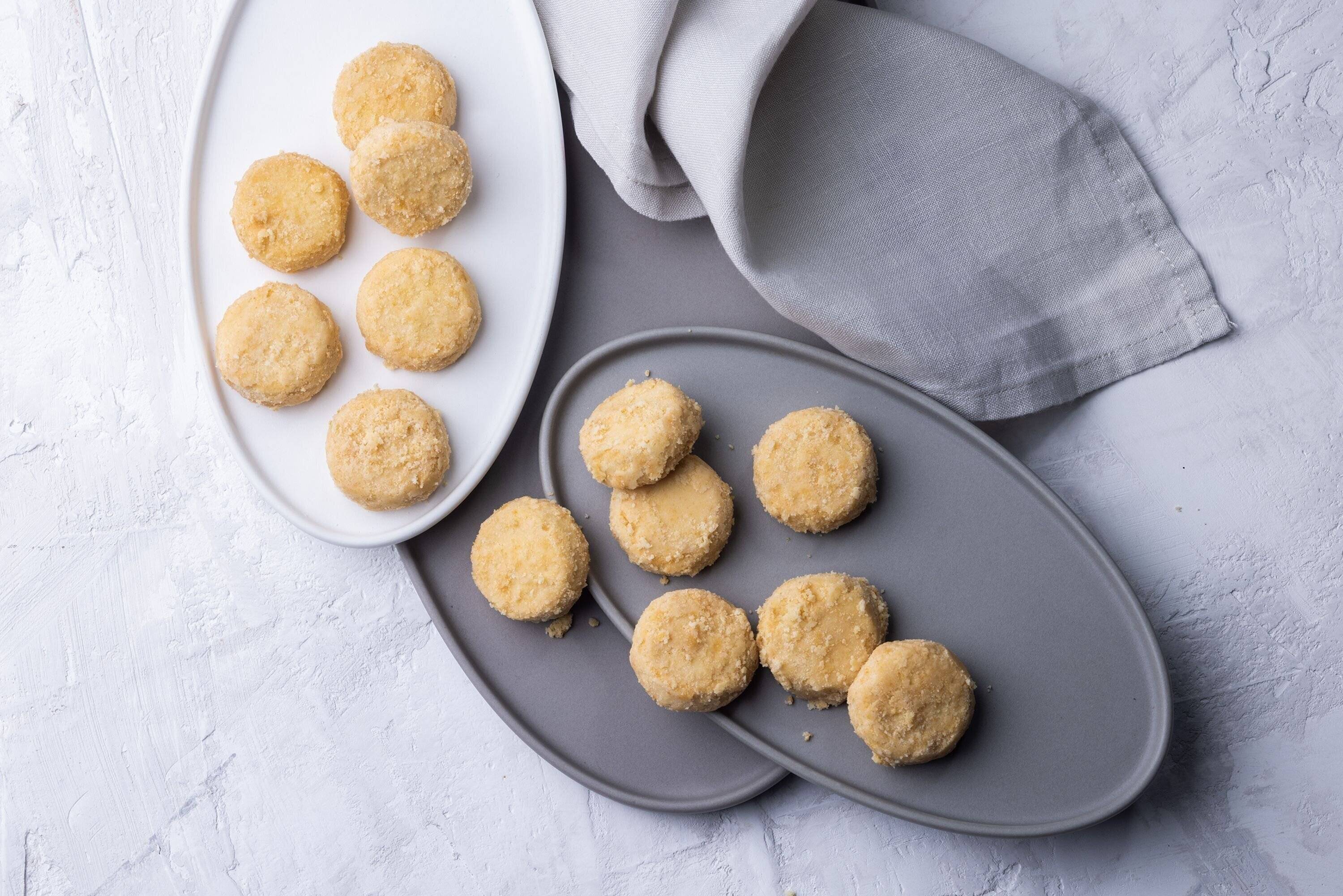 成城石井 desica 和三盆ポルボローネ