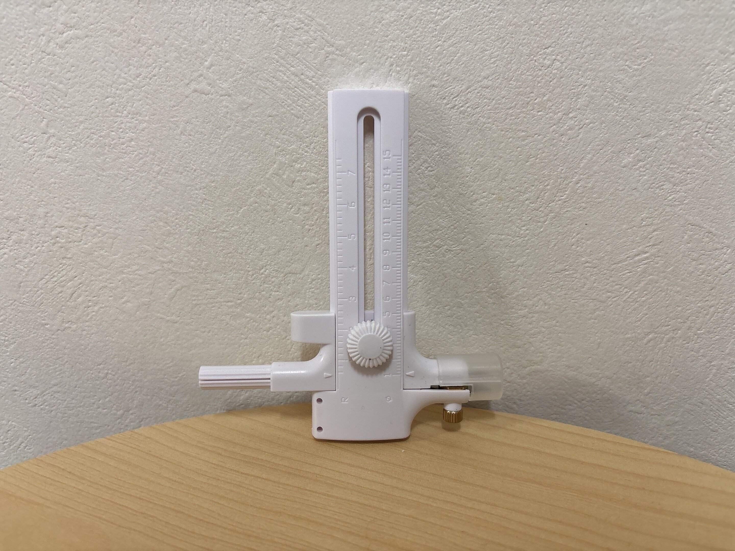 ダイソーカッター