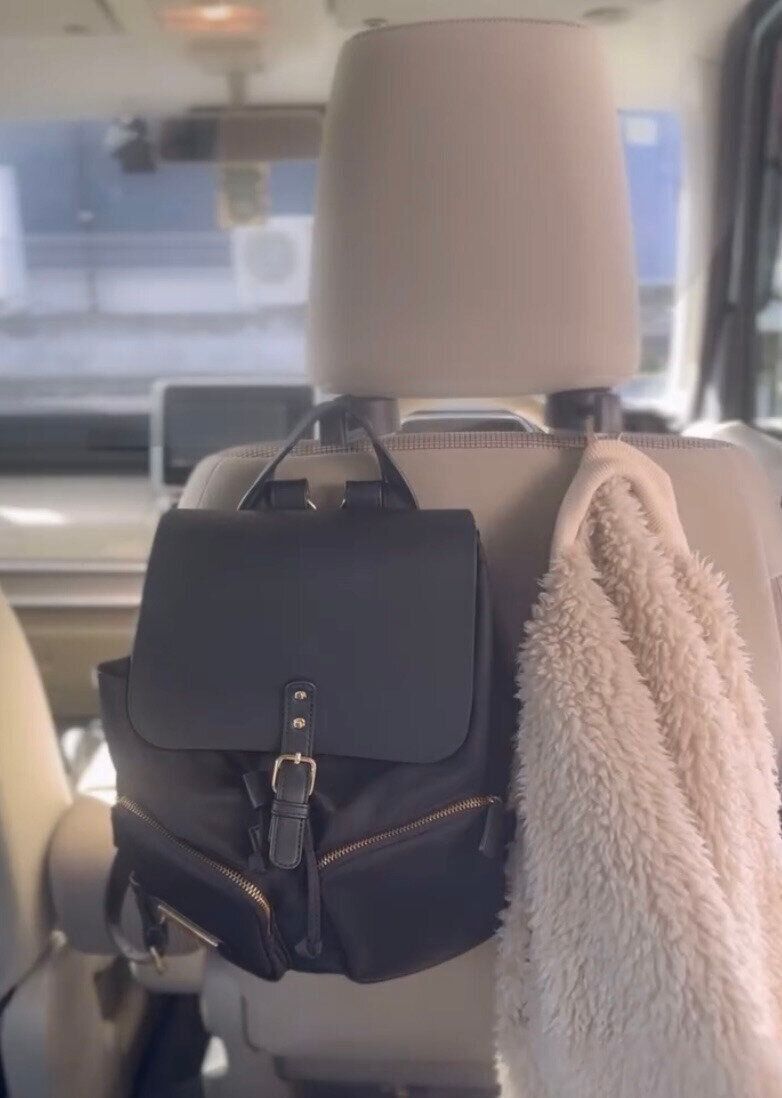 スペースを有効活用！「ヘッドレスト用フック　2P」