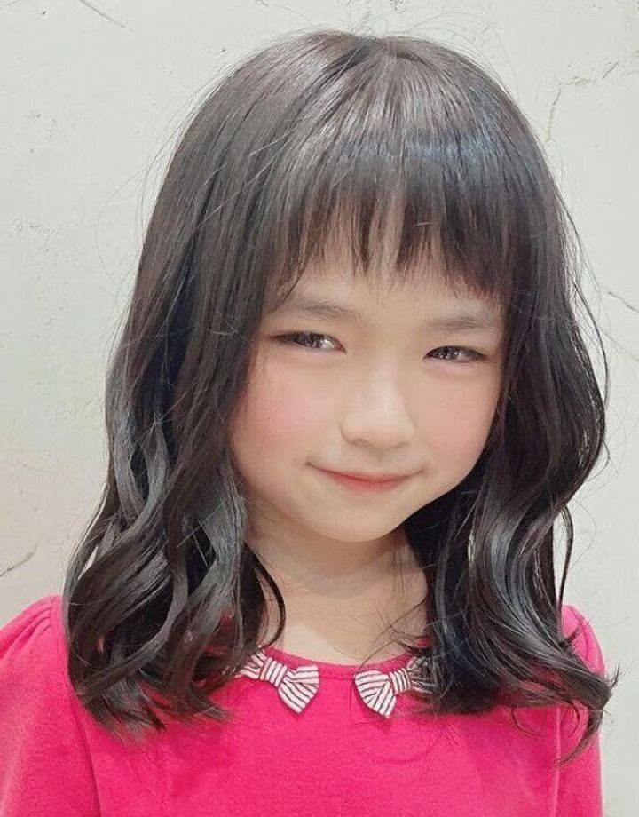 休日は巻いて可愛いくアレンジ!重めミディアム