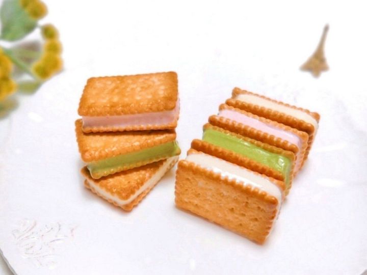 超簡単子どもと一緒にできる 夏のおうちスイーツ クッキーサンドアイス のつくり方 サンキュ 超簡単子どもと一緒にできる 夏のおうちスイーツ クッキーサンドアイス のつくり方 サンキュ