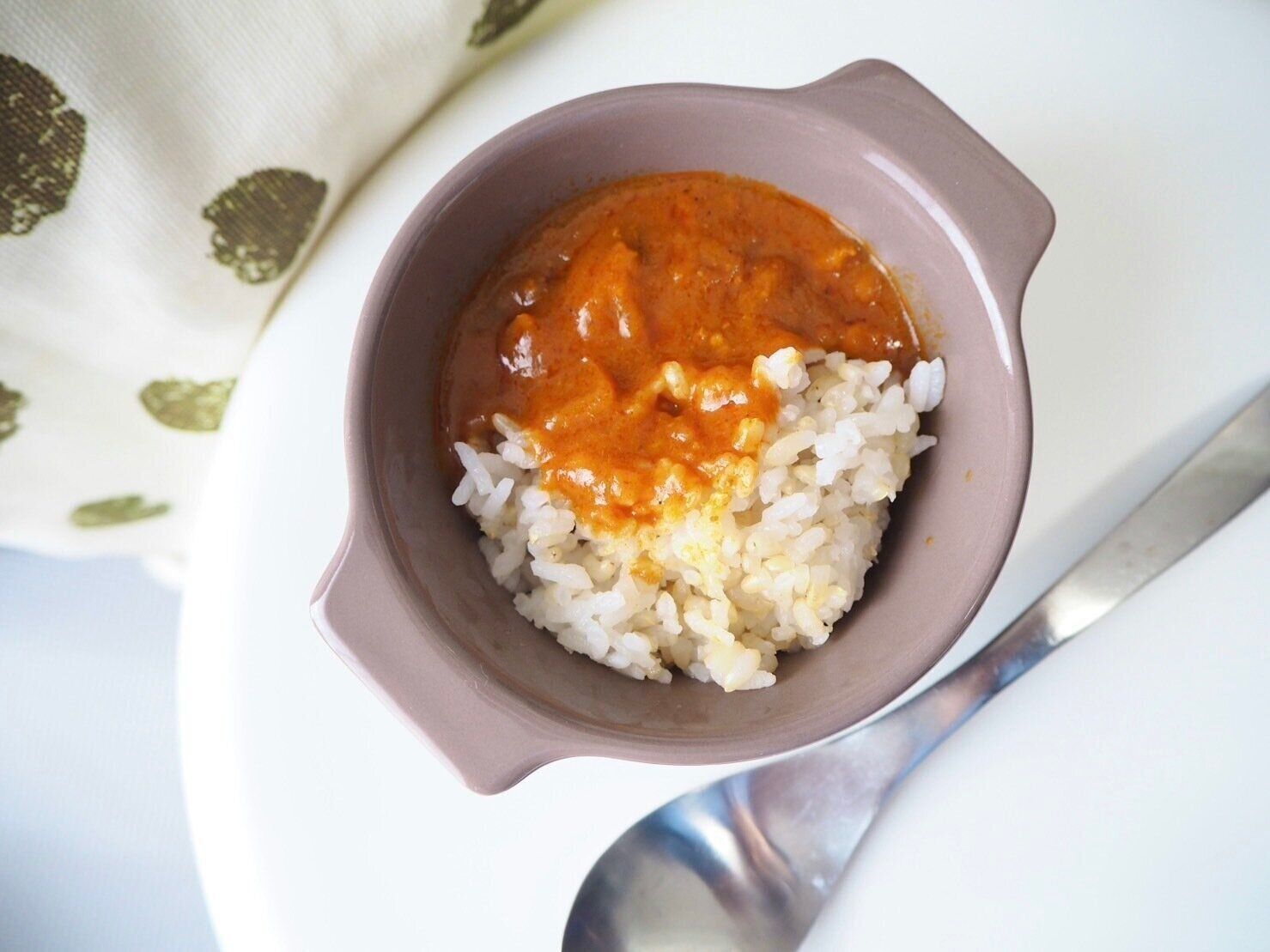 シャトレーゼ「パスタソース 科の豚とたけのこのトマトカレーソース」アレンジ写真