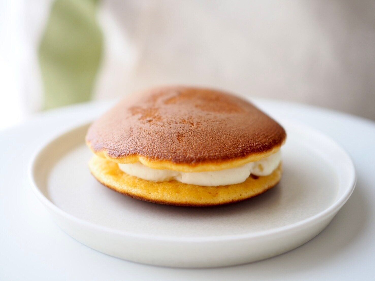 シャトレーゼ「北海道生どら」商品写真