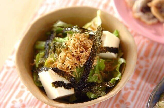 揚げしらすのサラダ