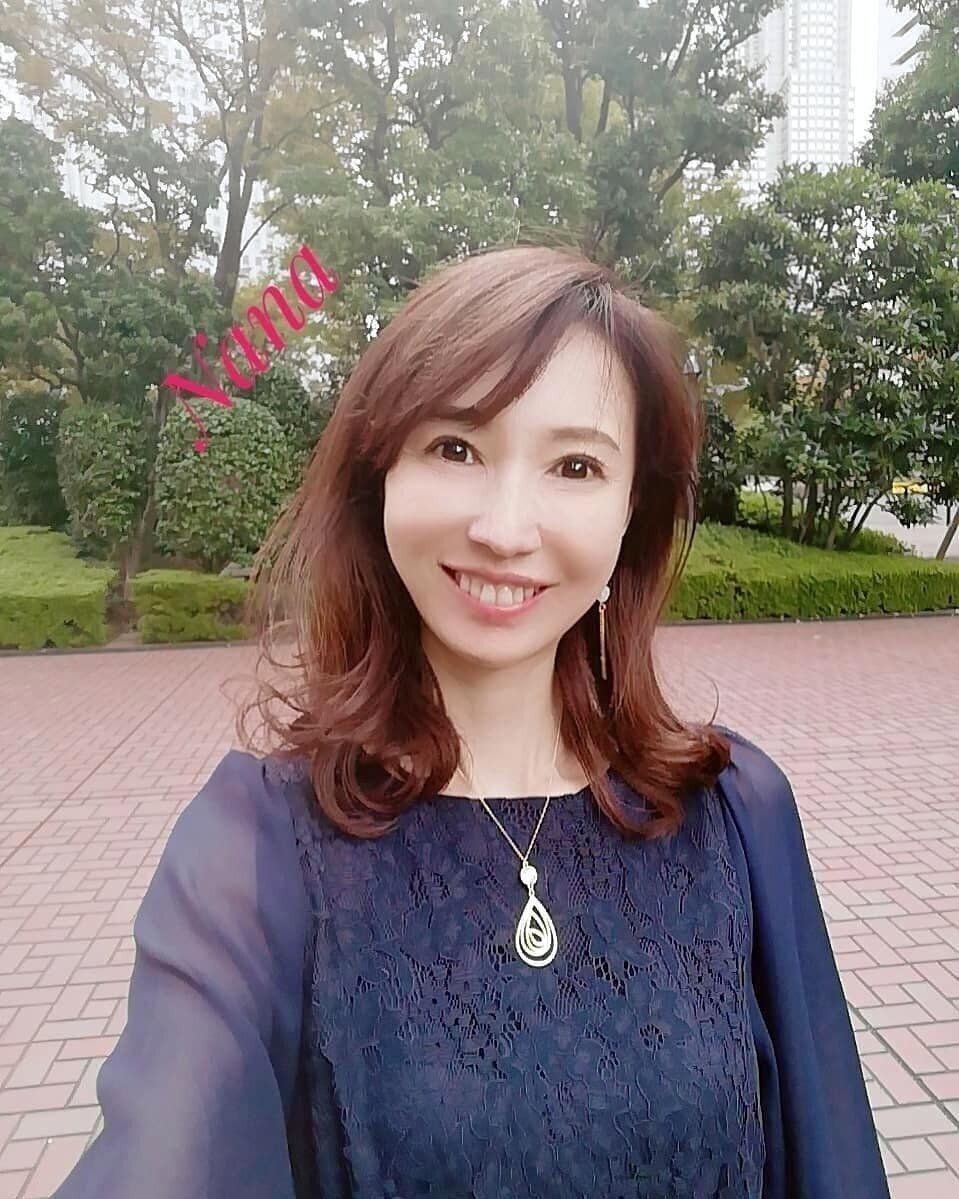面長をカバーして美人40代に！レイヤーを入れた大人キレイなヘアスタイルを