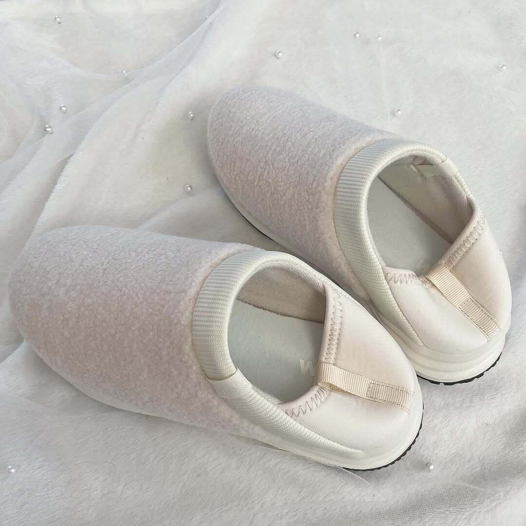 【ワークマン】踵を踏んでサンダルのようにも履ける優れもの