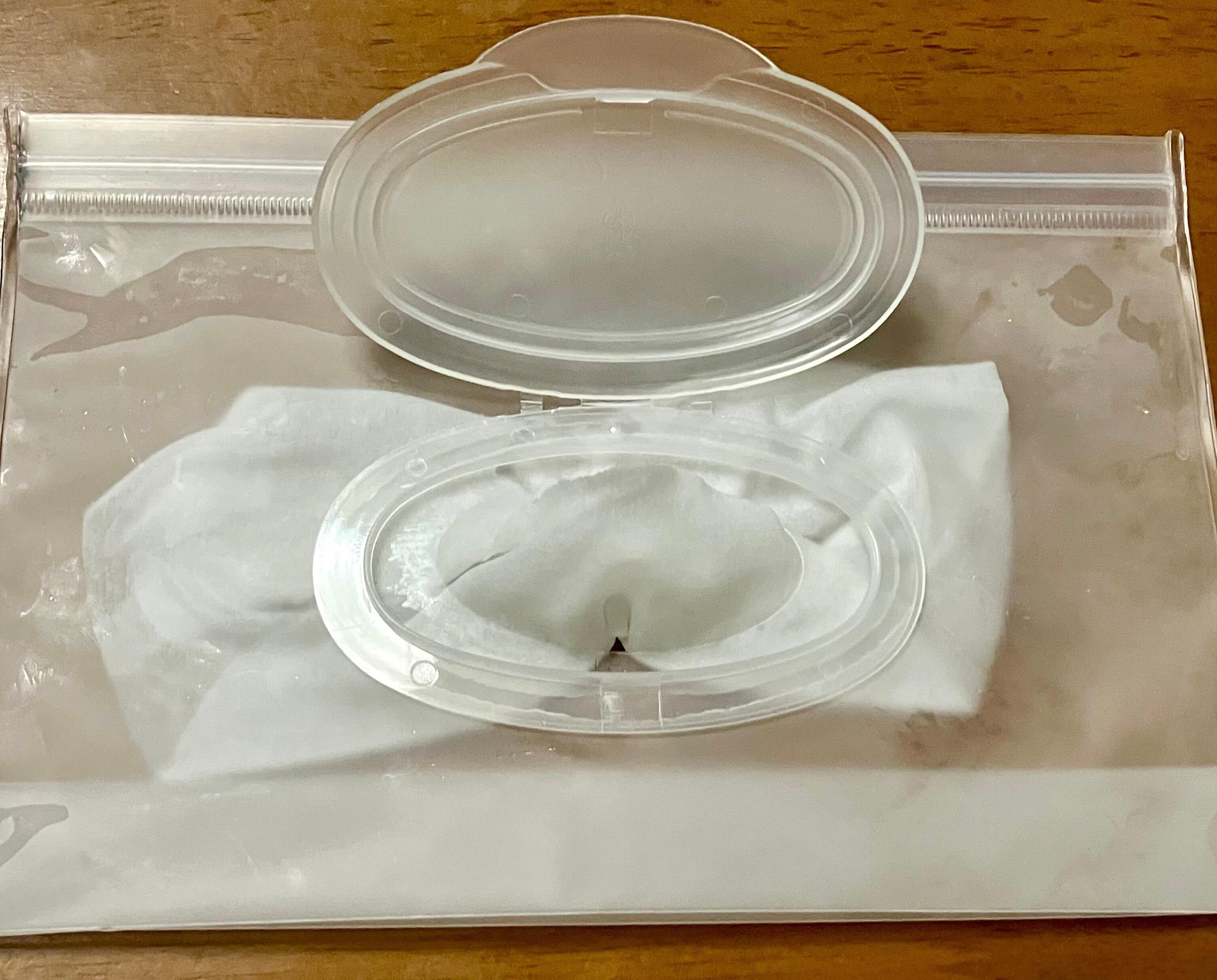 シートマスクを詰め替えます