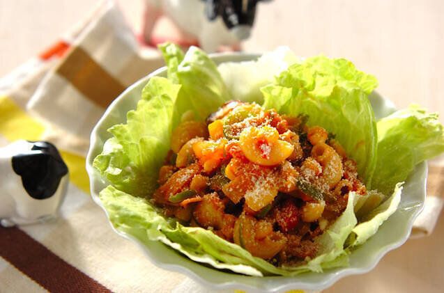 ケチャップマカロニサラダ