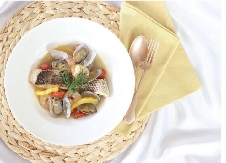 【フライパンで15分!】簡単なのに映える!魚介のスープ