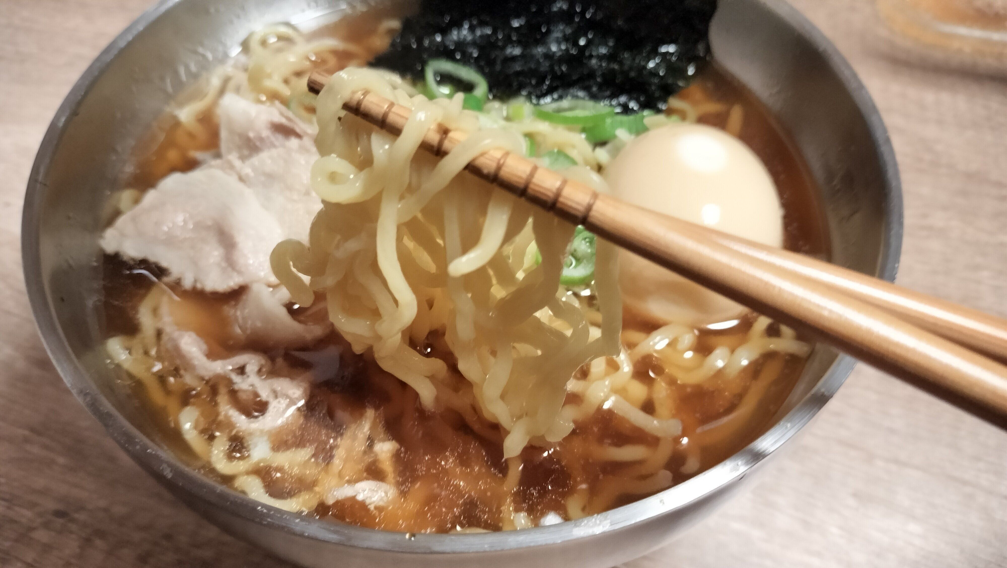 食べやすいちぢれ麺