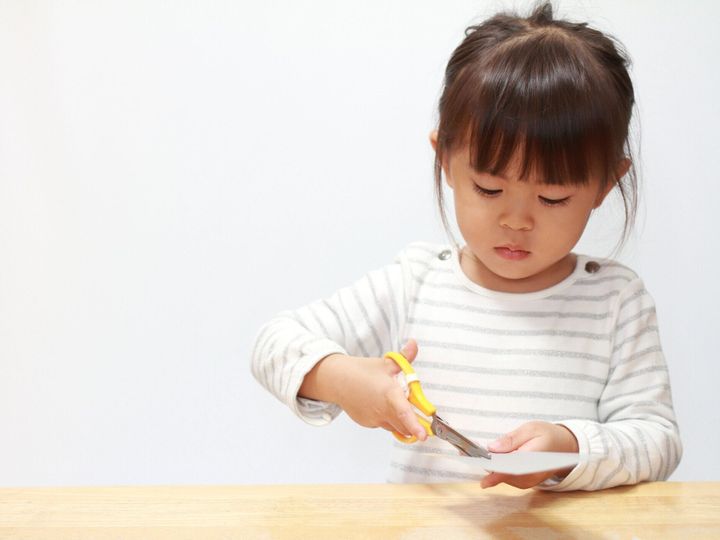 なぜ工作遊びで脳が育つの 専門家が教える 3つの理由 サンキュ なぜ工作遊びで脳が育つの 専門家が教える 3つの理由 サンキュ