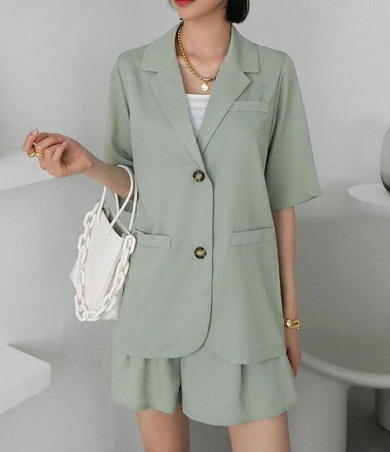 DAZY ラペルカラーボタンフロントブラウス、ショーツ付き、キャミトップなし