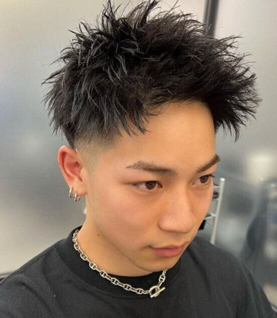 躍動感あるセットが重要！長めのハーフジェットスタイル